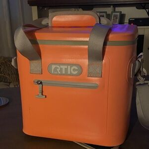 RTIC Coral Cooler Bag
